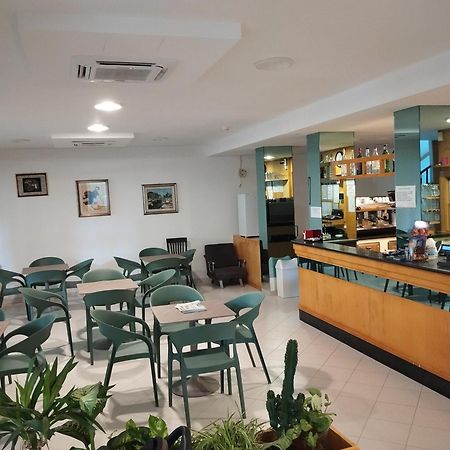 Hotel Irene Riccione Exterior foto