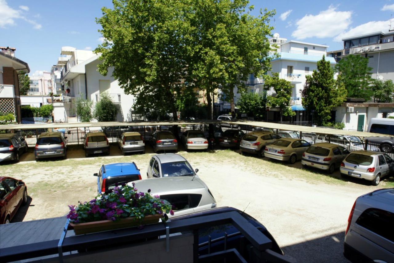 Hotel Irene Riccione Exterior foto